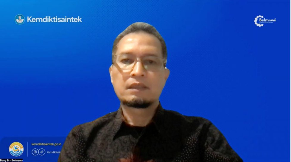 Direktur Pembelajaran dan Kemahasiswaan, Dr. Beny Bandanadjaja, tampil dalam layar konferensi video berlatar biru Kemdiktisaintek.