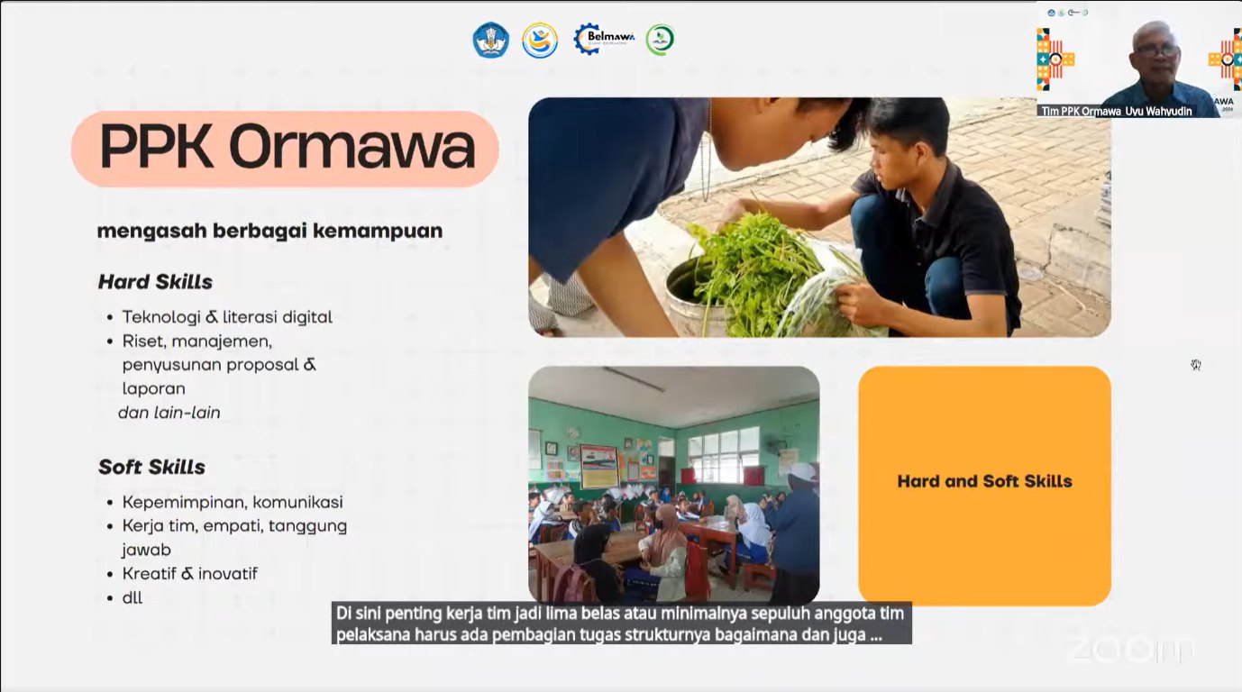 Tangkapan layar sosialisasi daring PPK Ormawa 2026: salindia tentang kemampuan yang diasah melalui PPK Ormawa, dengan narasumber Uyu Wahyudin di pojok kanan atas.